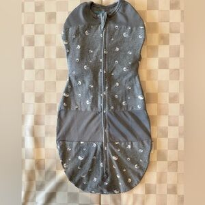 100% Organic Sleepea Swaddleddle